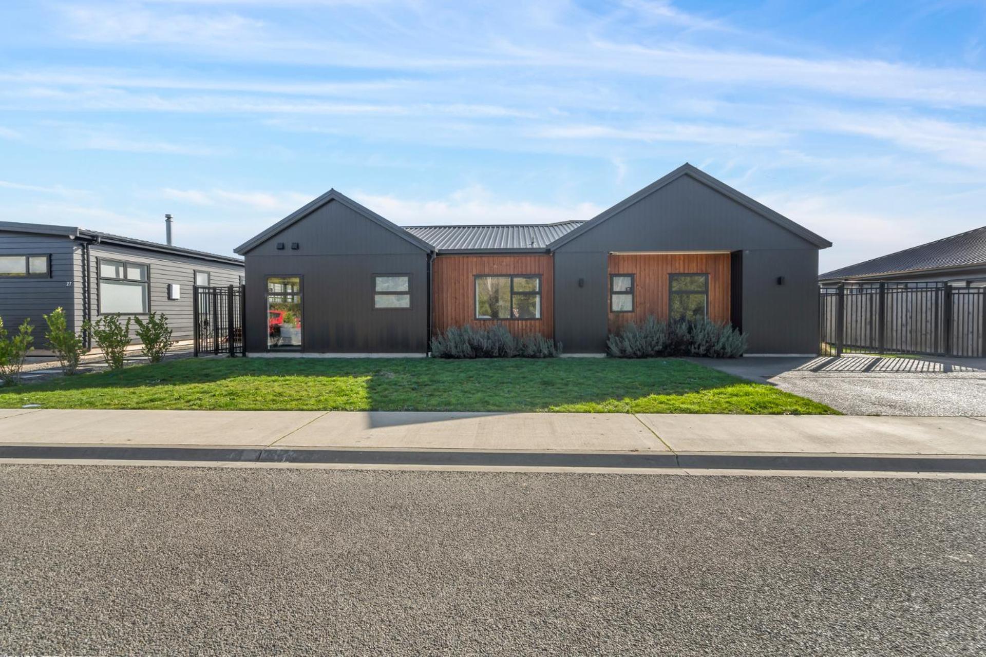 Regent Sanctuary - Martinborough Holiday Home Exterior foto